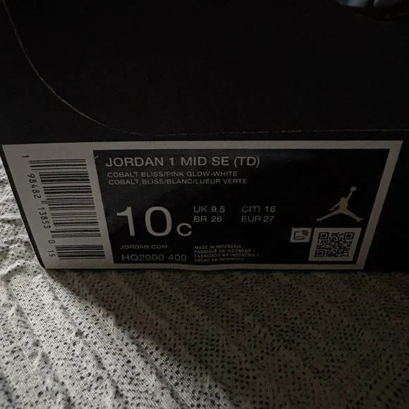 Nike Jordan Kids Gray and Pink Sneakers - Picture 9 of 10